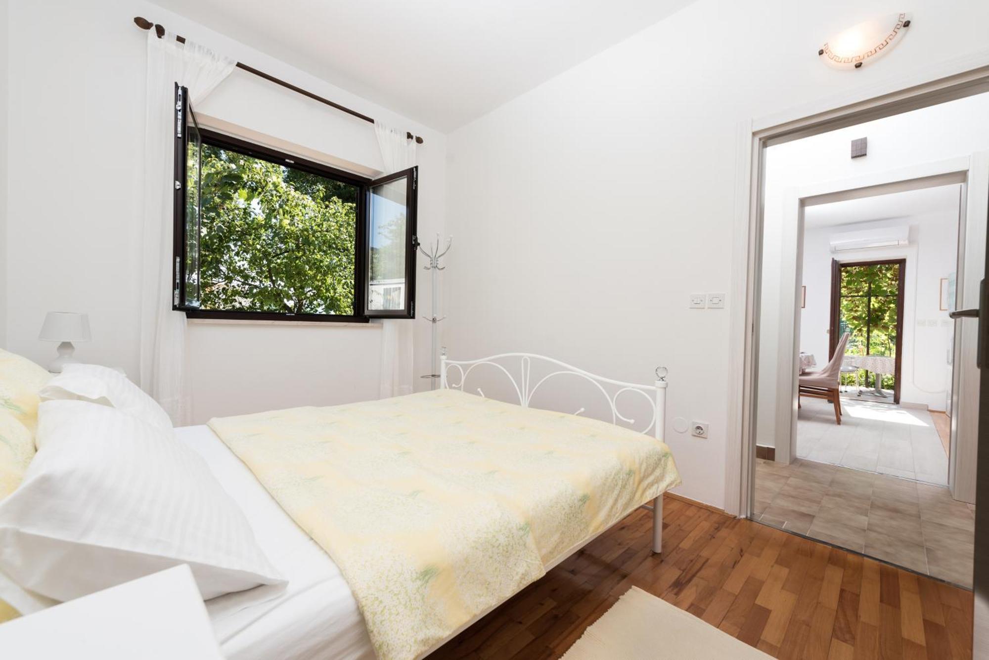 Apartments With A Parking Space Icici, Opatija - 14155 Room photo